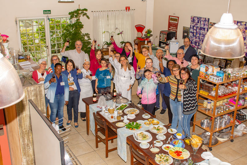 geleria_6ecb05_10b7582684df4713bd95d0aab6786aab~mv2