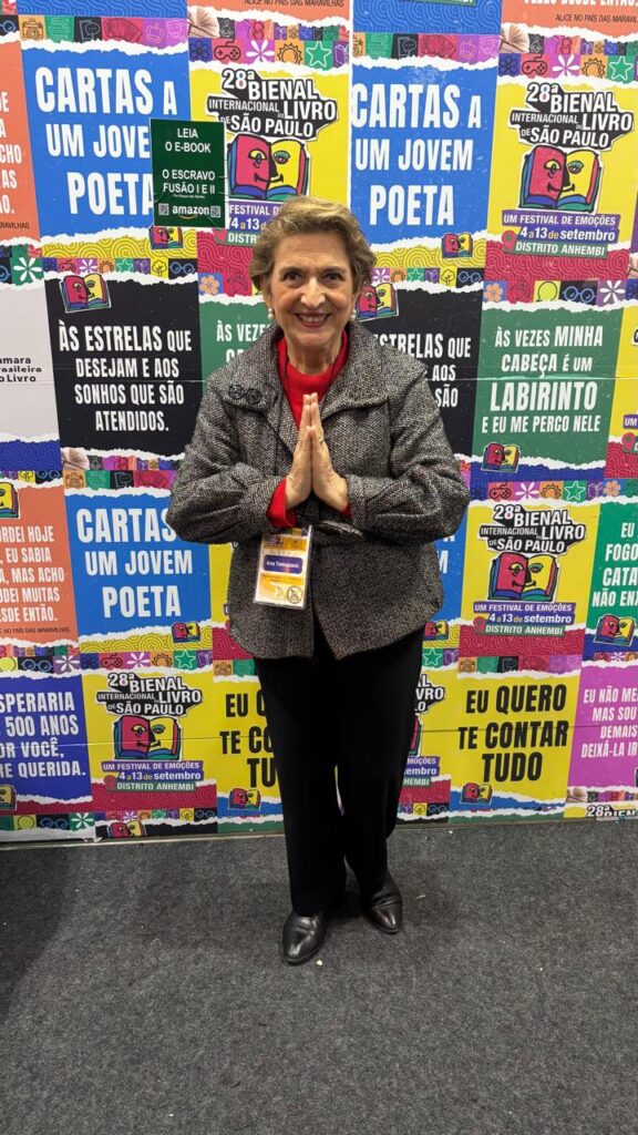 Lançamento na Bienal 2026 – Livro Práticas Interdisciplinares